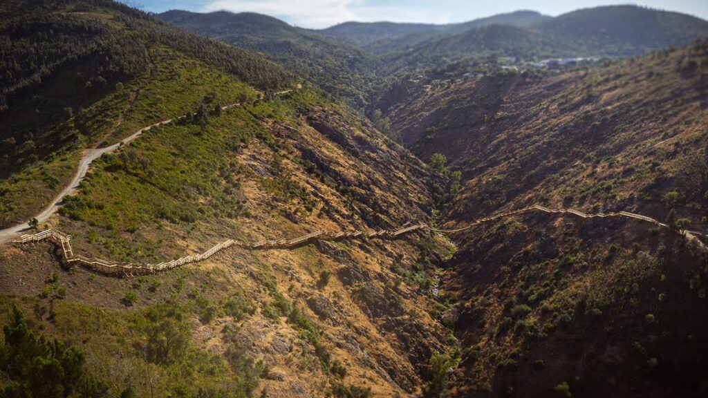 Passadiço Barranco do Demo – Alferce