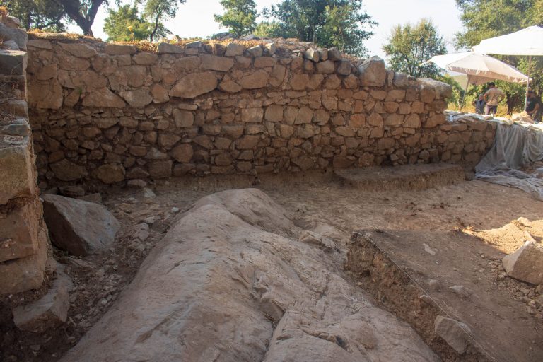 Troço de Muralha exposta nas escavações de 2025